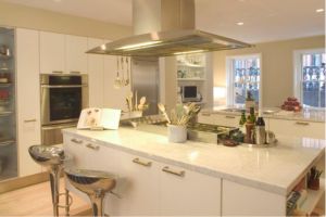 How to Create a Gourmet Kitchen with High-End Countertop Materials ...